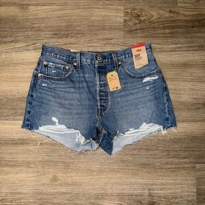 NWT Levi's Women's 501 Original Denim Shorts Distressed 100% Cotton High Rise 32